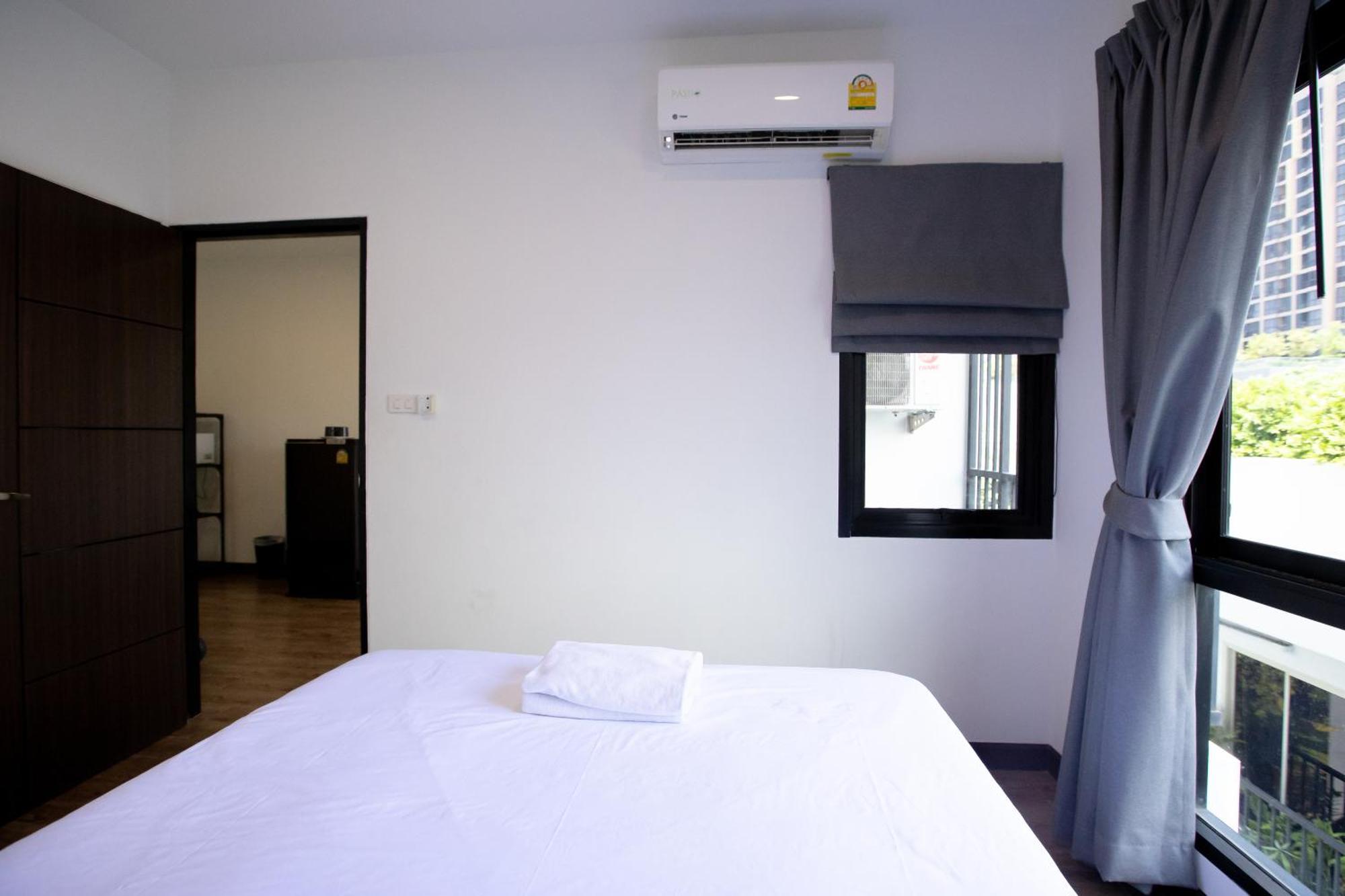 Room 36 Service Apartment Bangkok Eksteriør billede